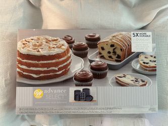 Wilton Premium 6 Piece Non-Stick Bakeware. NEW