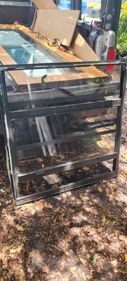 # Ventana 37x 38