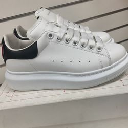 Alexander Mcqueen Sneakers Like New