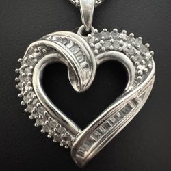 NIB Sterling Silver ~1/2CTW Diamond Open Heart Pendant Necklace 18”