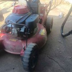 Exmark Mower Commercial 