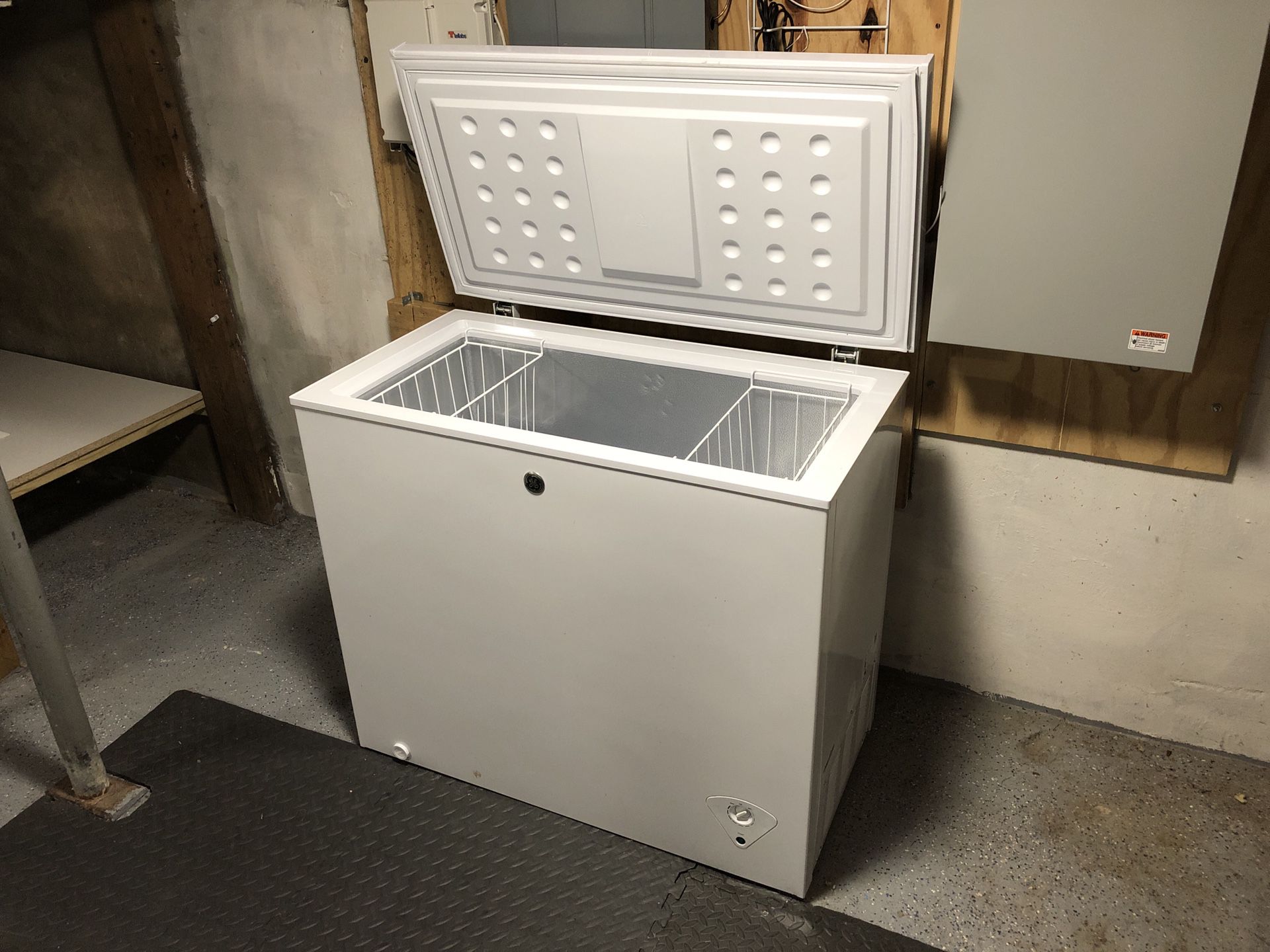 GE Chest freezer..BRAND NEW! Priced to sell quick!