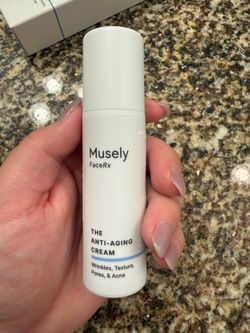 Musely tretinoin 0.025% gentle formula