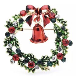 Crystal Christmas Wreath Brooch 