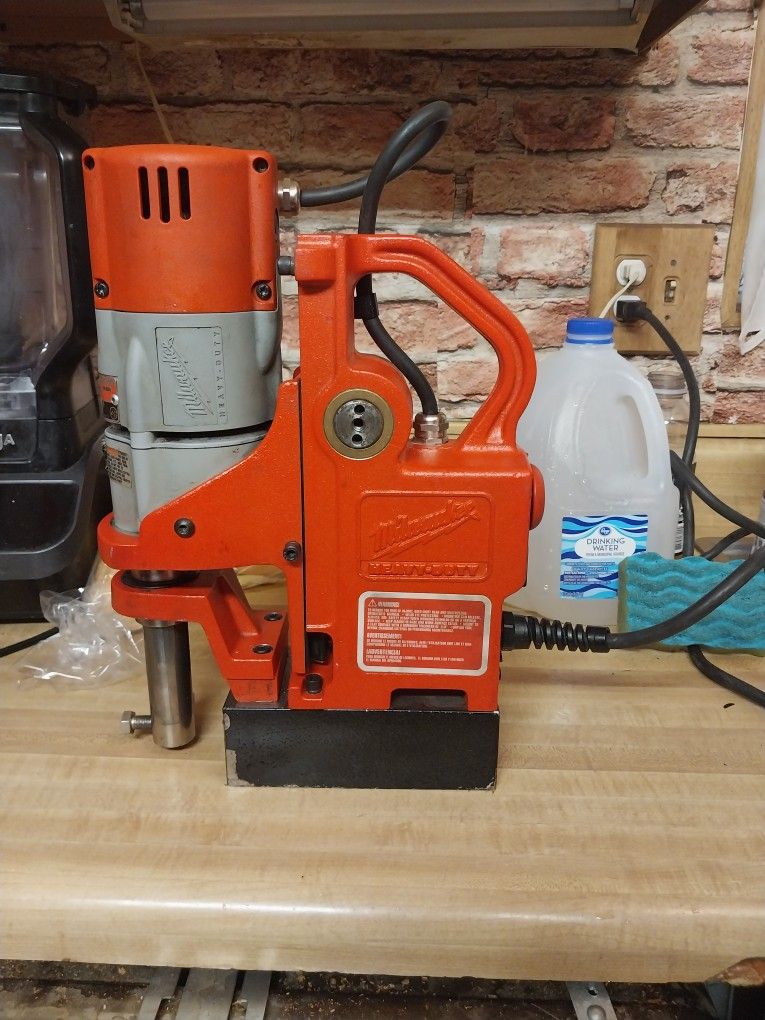 Portable Milwaulkee ElectroMagnetic Drill Press