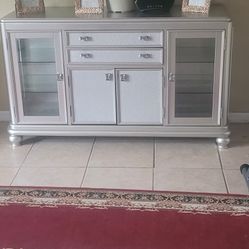 Accent Cabinet I'm Silver 