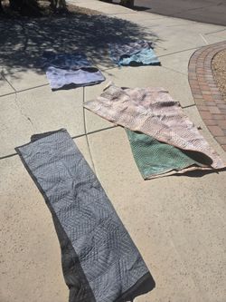 Moving blankets 4 total
