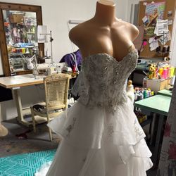 wedding dress 