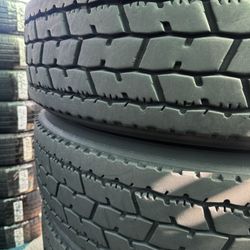 Michelin Recap Tires 275/80/22.5