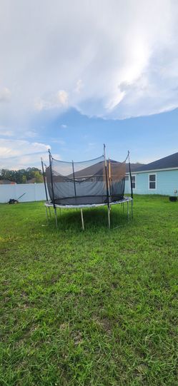 Trampoline  ( Your price) gotta go today