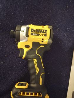 DeWalt XR Brushless Driver