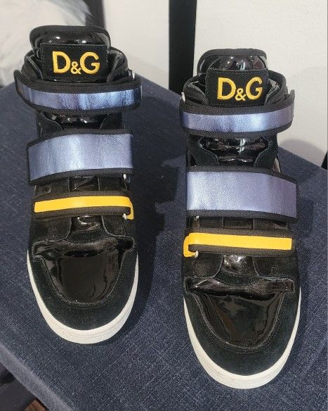 D & G Bull Patent Leather Hightop With Velcro Size 42