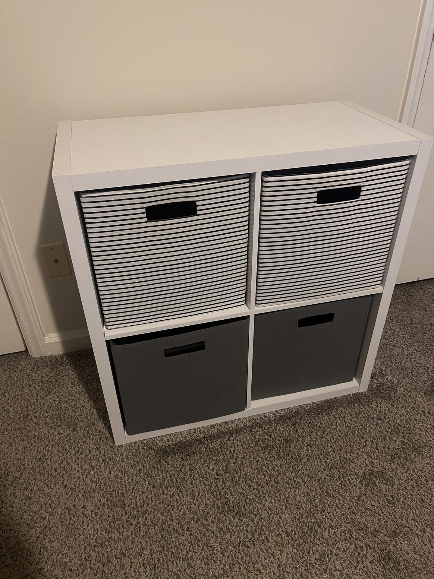 White Four-cube Organizer