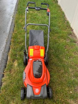 Husqvarna LE121P Battery Push Mower