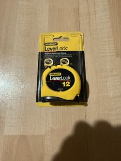 New Stanley 12’ Lever lock Tape Measurement 