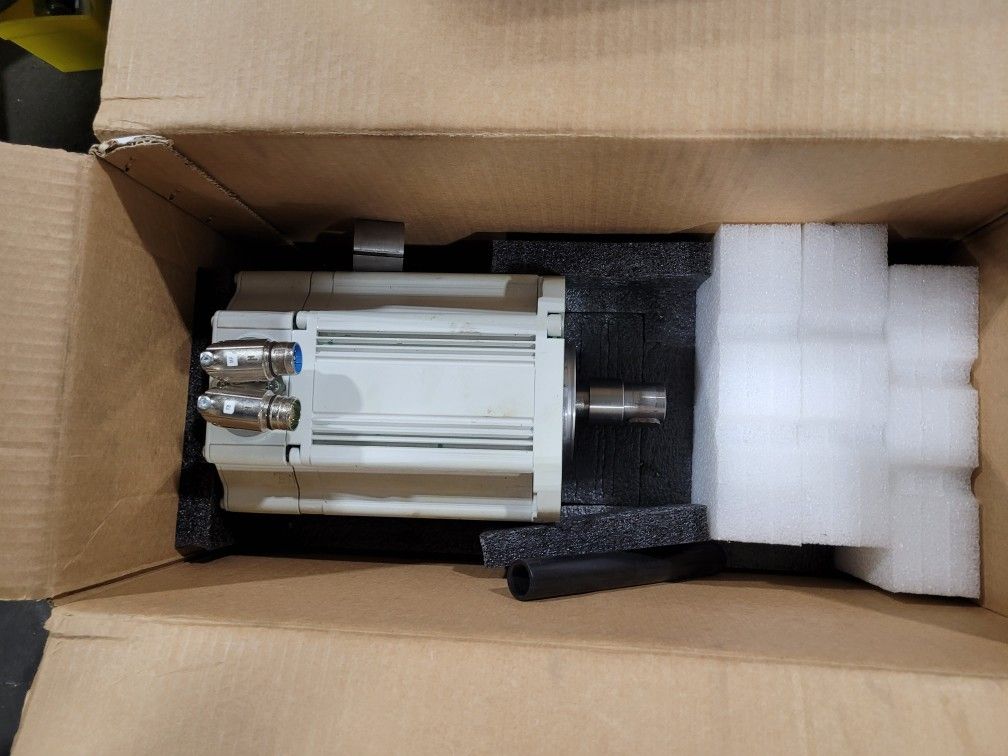 ABB MU400 Servo Motor, robot