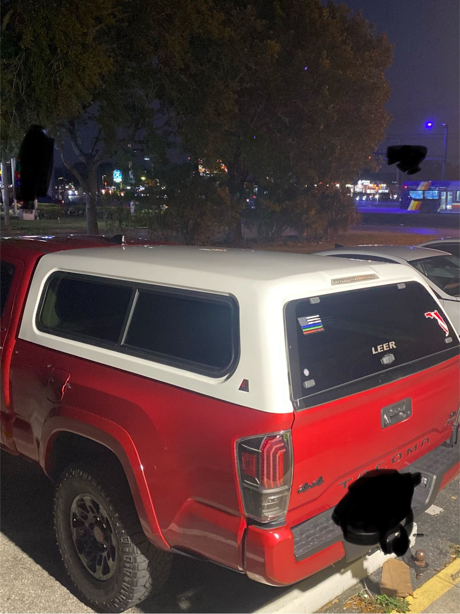 Leer 100XR 6ft TACOMA 