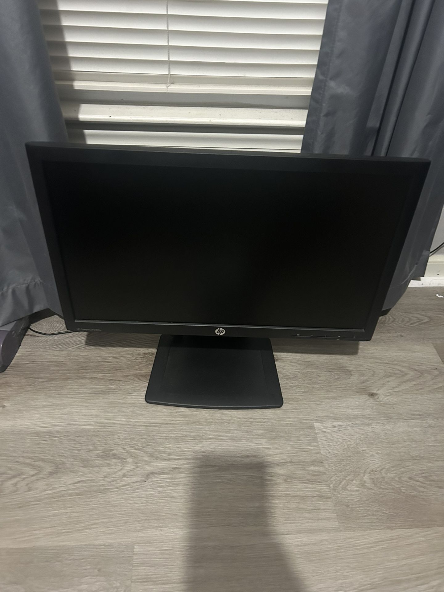 21.5 Computer Monitor