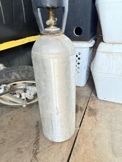 Co2 full Tank for sale