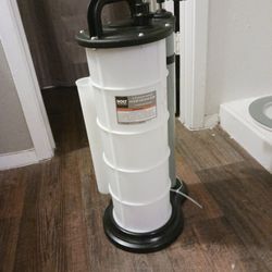 Holt 2.3 Gal Fluid Extractor