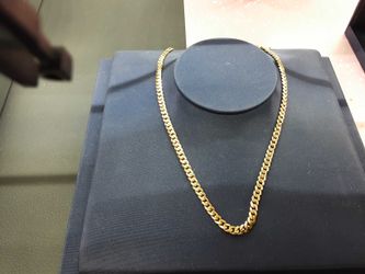 Cuban Link Chain - Yellow Gold 18k (.750) 34 grams 24 inch