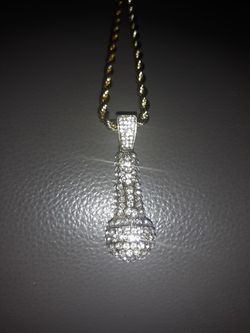 Microphone Designer chain with stones 20"