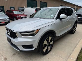 2020 Volvo XC40