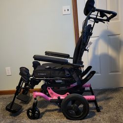 Wheelchair with Tilt 