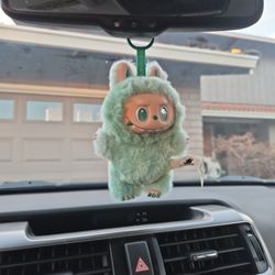 Labubu Big Into Energy 