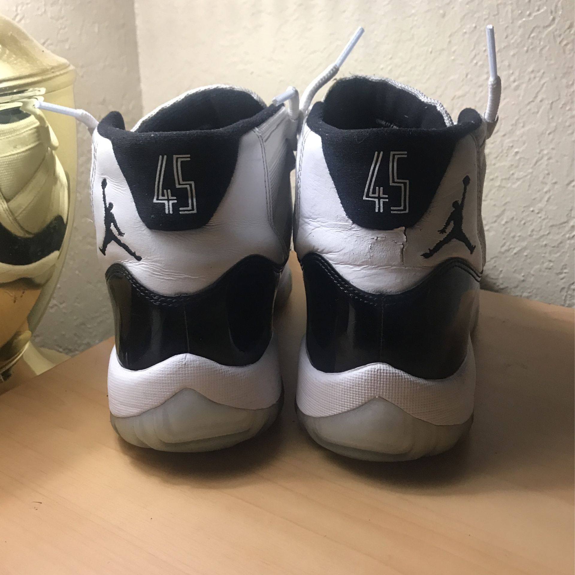 Jordan 11 Concord 2019