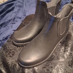 Womens shoes
