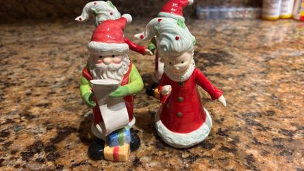 Xmas Salt and Pepper Shakers