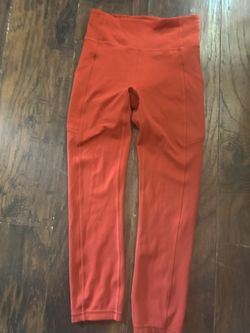 Lululemon Talla 4