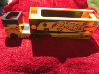 Collectable Vintage 1970s Hot Wheels Truck