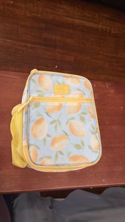 Small lunch box