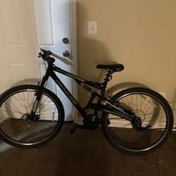 Mountain Bike 