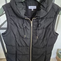 Calvin Klein Black Puffer Vest - Hooded with Gold Zippers - Women's Small - $50