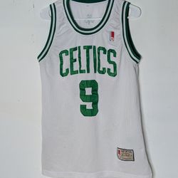 Mitchell & Ness Hardwood Classics Boston Celtics Rajon Rondo 9 Stitched Jersey Size Medium