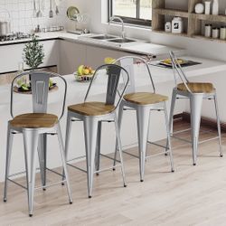 FOUR BAR STOOL CHAIRS NEED GONE