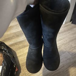Uggs Size 7 Women 