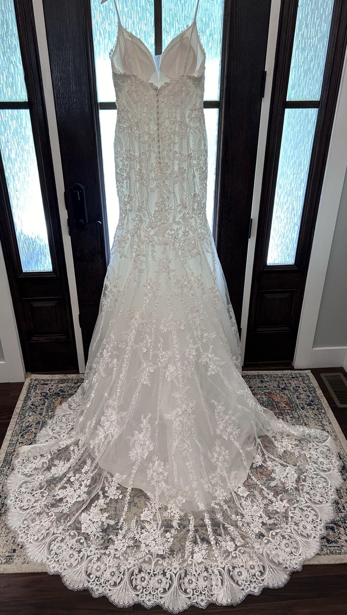 Size 16 Symphony Venus Wedding Dress Vail