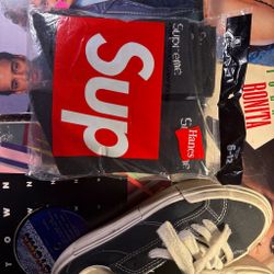 Supreme x Hanes Cushion Crew Socks (Black - 4-Pack)