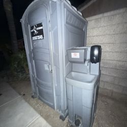 Portable Restrooms 