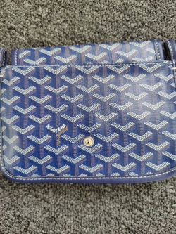 blue goyard pouch