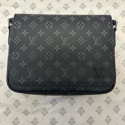 Louis Vuttion Monogram Eclipse District PM Bag 