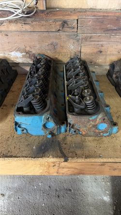 D5TE Ford heads used on 351W (5.8L)