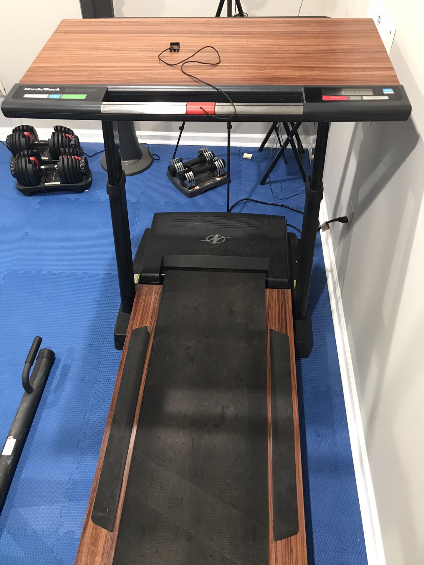 Nordictrack NTL14815.1 Treadmill Desk
