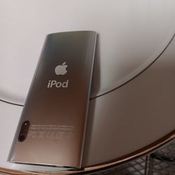 Silver IPOD with Canera 