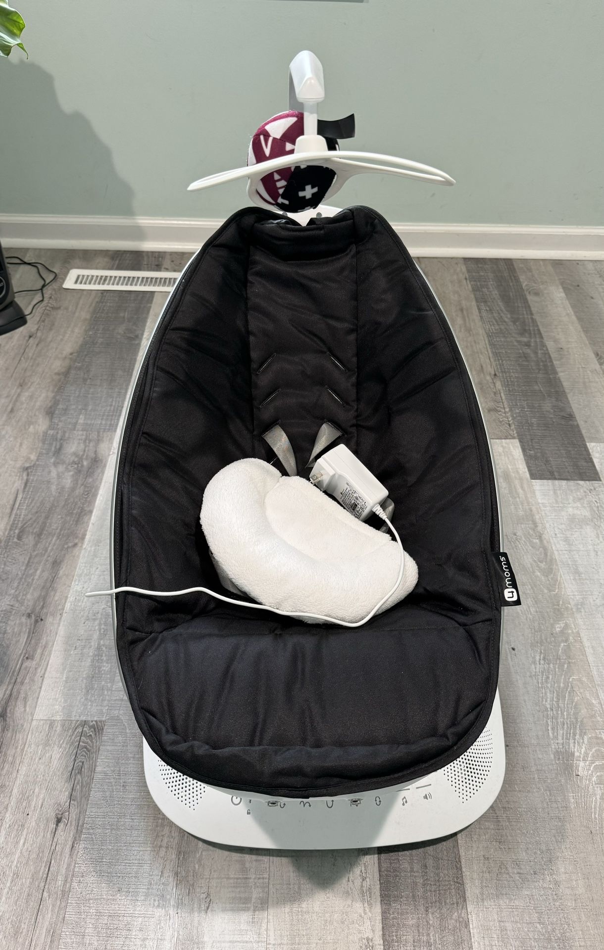 4moms mamaRoo Swing