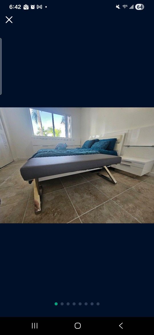 Gray Bench EL DORADO FURNITURE 